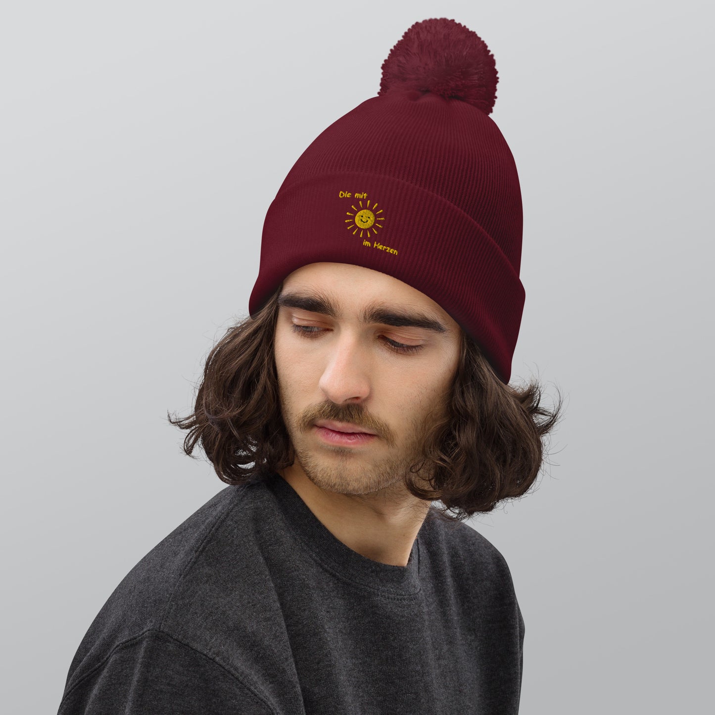 Bommel-Beanie Die mit Sonne im Herzen