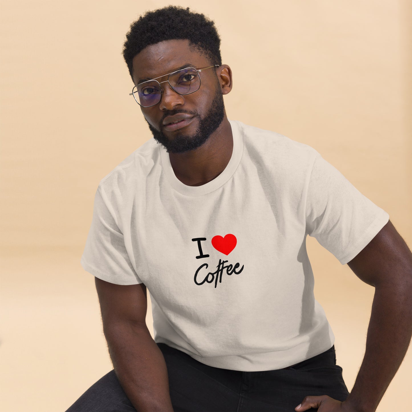 Klassisches Unisex T-Shirt I Love Coffee