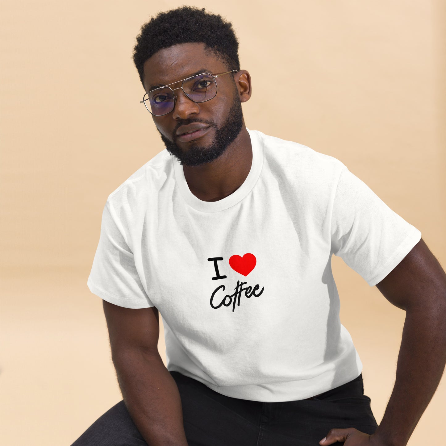 Klassisches Unisex T-Shirt I Love Coffee